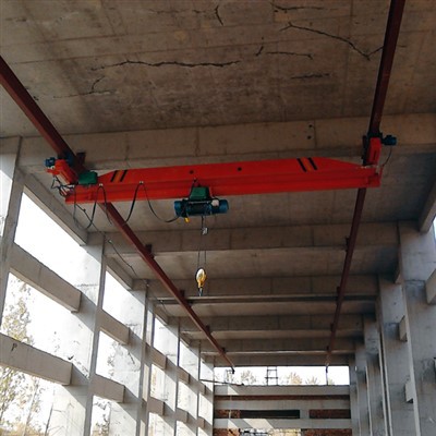 Pont roulant suspendu